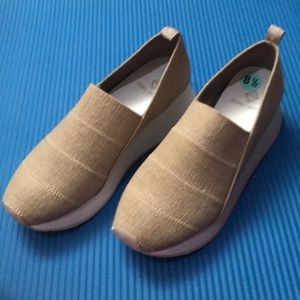 Donald Pliner sport tennis